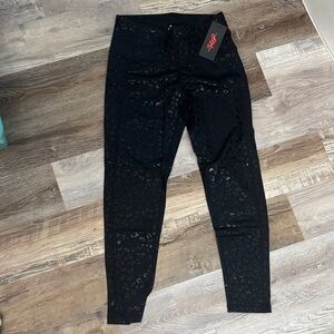 Elegant Black Leopard Print Leggings